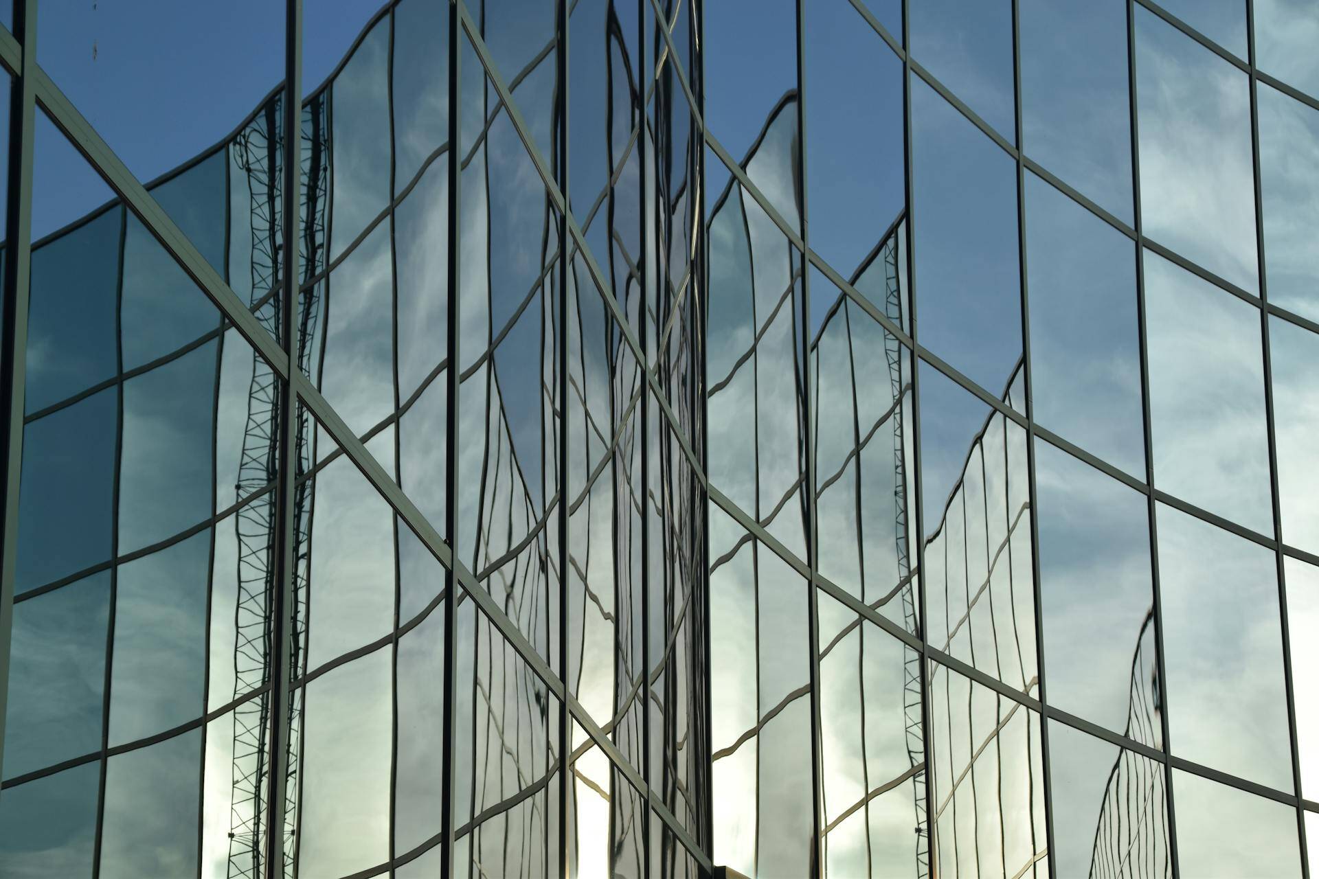 pexels-romain-de-tirtoff-246990934-18981853